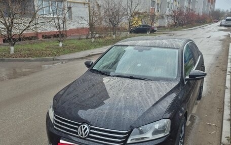 Volkswagen Passat B7, 2012 год, 1 050 000 рублей, 2 фотография