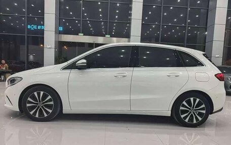 Mercedes-Benz B-Класс, 2021 год, 2 185 000 рублей, 8 фотография