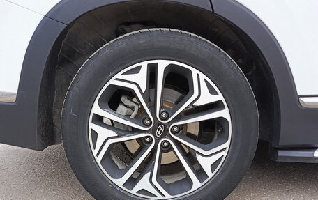 Hyundai Santa Fe IV, 2019 год, 3 000 000 рублей, 22 фотография