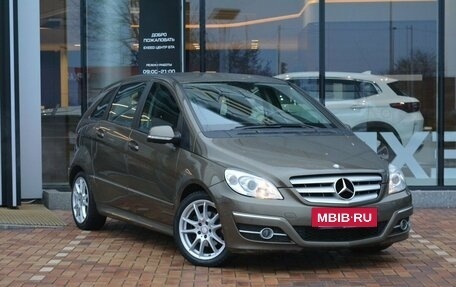 Mercedes-Benz B-Класс, 2010 год, 950 000 рублей, 3 фотография