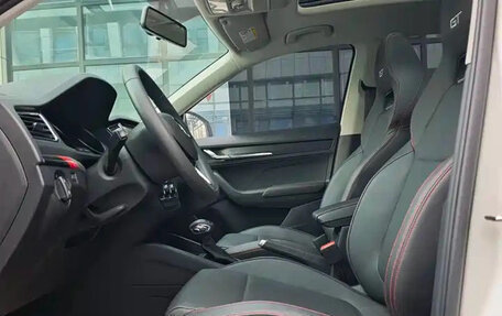 Skoda Kamiq I, 2022 год, 1 271 005 рублей, 8 фотография