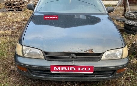 Toyota Carina E, 1993 год, 230 000 рублей, 2 фотография