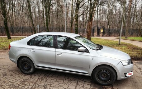 Skoda Rapid I, 2014 год, 800 000 рублей, 5 фотография