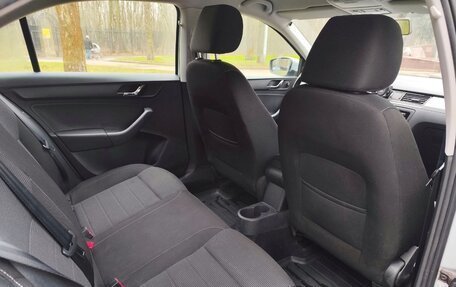 Skoda Rapid I, 2014 год, 800 000 рублей, 26 фотография