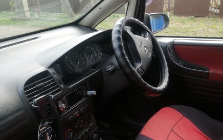 Opel Zafira A рестайлинг, 2000 год, 305 000 рублей, 4 фотография