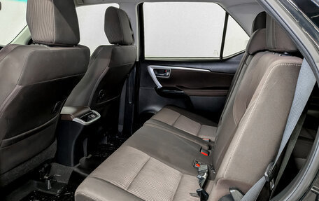 Toyota Fortuner II, 2019 год, 3 800 000 рублей, 12 фотография