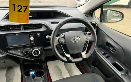 Toyota Aqua I, 2017 год, 1 379 000 рублей, 17 фотография