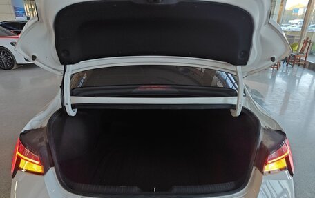 Hyundai Elantra, 2022 год, 1 589 852 рублей, 8 фотография
