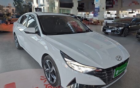 Hyundai Elantra, 2022 год, 1 589 852 рублей, 3 фотография