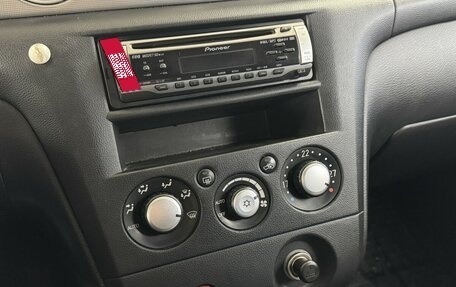 Mitsubishi Outlander III рестайлинг 3, 2006 год, 780 000 рублей, 9 фотография