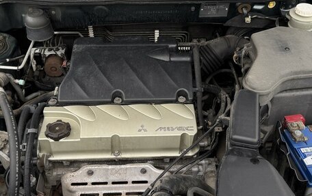 Mitsubishi Outlander III рестайлинг 3, 2006 год, 780 000 рублей, 13 фотография