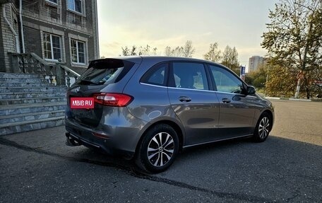 Mercedes-Benz B-Класс, 2020 год, 2 400 000 рублей, 4 фотография