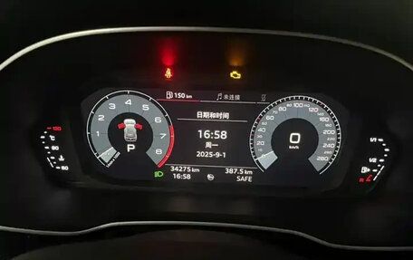 Audi Q3, 2021 год, 1 857 000 рублей, 10 фотография