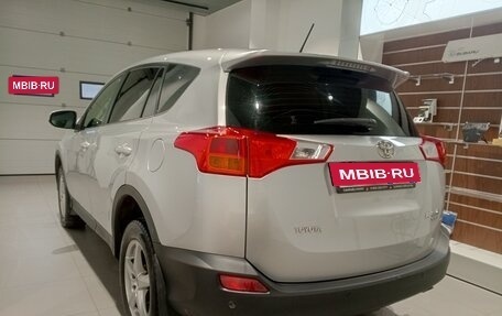 Toyota RAV4, 2013 год, 1 419 000 рублей, 6 фотография