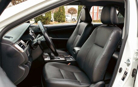 Toyota Camry, 2017 год, 2 095 000 рублей, 11 фотография