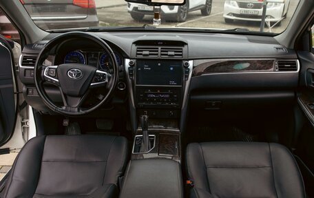 Toyota Camry, 2017 год, 2 095 000 рублей, 16 фотография