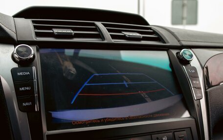 Toyota Camry, 2017 год, 2 095 000 рублей, 14 фотография