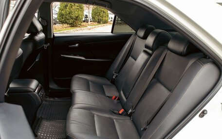 Toyota Camry, 2017 год, 2 095 000 рублей, 17 фотография