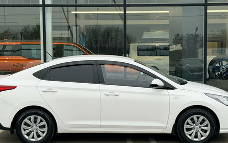 Hyundai Solaris II рестайлинг, 2021 год, 1 568 000 рублей, 4 фотография