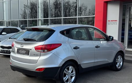 Hyundai ix35 I рестайлинг, 2010 год, 1 500 000 рублей, 5 фотография