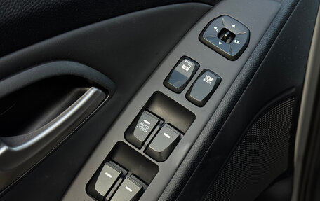 Hyundai ix35 I рестайлинг, 2010 год, 1 500 000 рублей, 15 фотография