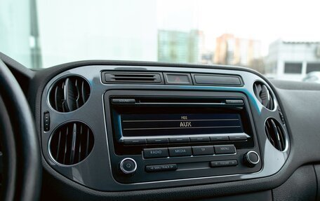 Volkswagen Tiguan I, 2011 год, 1 295 000 рублей, 14 фотография