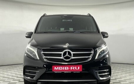 Mercedes-Benz V-Класс, 2018 год, 5 199 000 рублей, 2 фотография