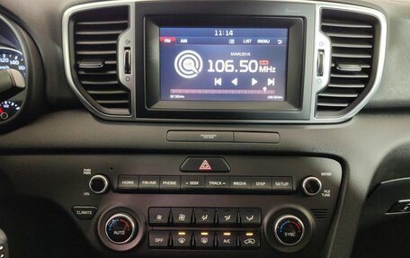 KIA Sportage IV рестайлинг, 2018 год, 1 870 000 рублей, 11 фотография