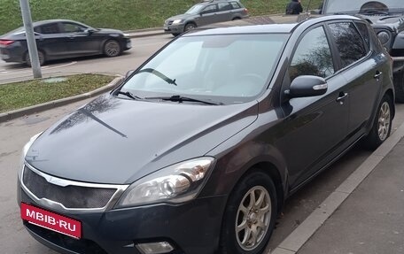 KIA cee'd I рестайлинг, 2010 год, 660 000 рублей, 6 фотография