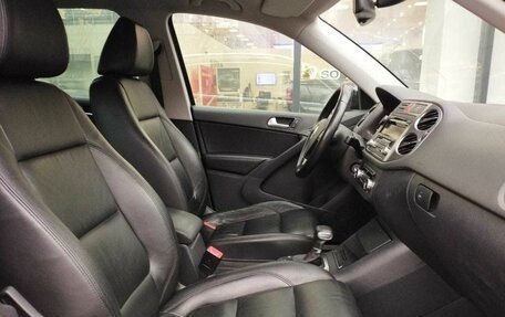 Volkswagen Tiguan I, 2010 год, 1 140 000 рублей, 10 фотография