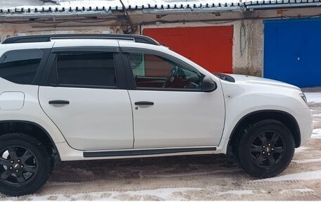 Nissan Terrano III, 2016 год, 1 200 000 рублей, 4 фотография