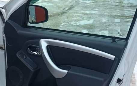 Nissan Terrano III, 2016 год, 1 200 000 рублей, 11 фотография