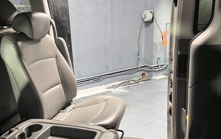 Hyundai Grand Starex Grand Starex I рестайлинг 2, 2013 год, 2 200 000 рублей, 4 фотография