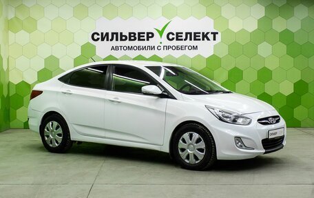 Hyundai Solaris II рестайлинг, 2011 год, 620 000 рублей, 5 фотография