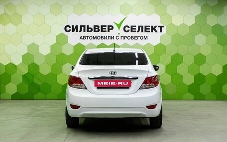 Hyundai Solaris II рестайлинг, 2011 год, 620 000 рублей, 4 фотография