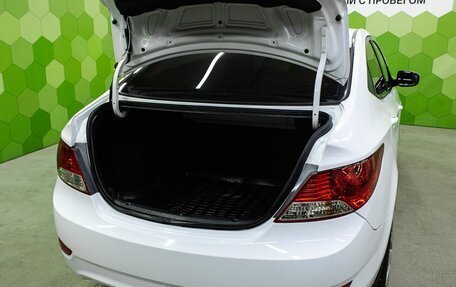 Hyundai Solaris II рестайлинг, 2011 год, 620 000 рублей, 22 фотография