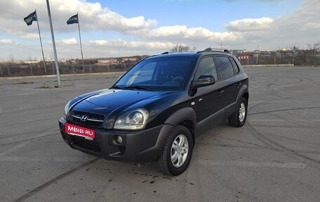Hyundai Tucson III, 2006 год, 790 000 рублей, 1 фотография