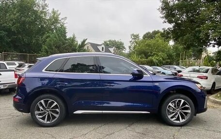 Audi Q5, 2022 год, 4 840 000 рублей, 2 фотография