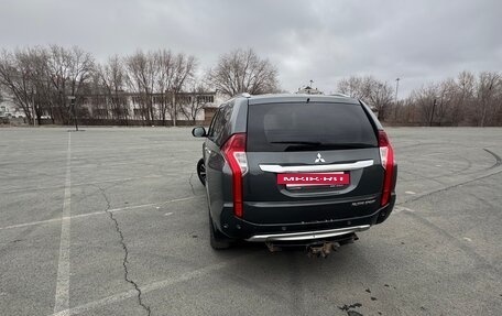 Mitsubishi Pajero Sport III рестайлинг, 2019 год, 1 990 000 рублей, 3 фотография