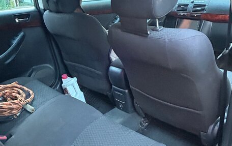 Toyota Avensis III рестайлинг, 2003 год, 230 000 рублей, 4 фотография