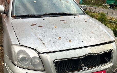 Toyota Avensis III рестайлинг, 2003 год, 230 000 рублей, 8 фотография