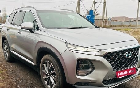 Hyundai Santa Fe IV, 2019 год, 2 700 000 рублей, 3 фотография