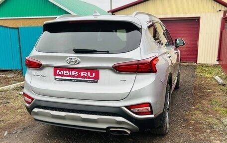 Hyundai Santa Fe IV, 2019 год, 2 700 000 рублей, 5 фотография