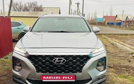 Hyundai Santa Fe IV, 2019 год, 2 700 000 рублей, 2 фотография