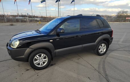 Hyundai Tucson III, 2006 год, 790 000 рублей, 2 фотография