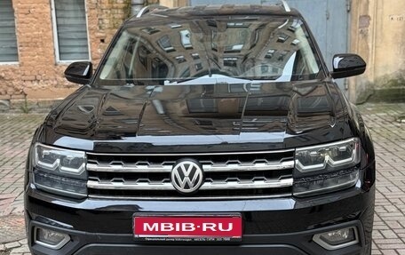 Volkswagen Teramont I, 2019 год, 3 200 000 рублей, 1 фотография