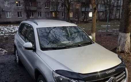 Volkswagen Tiguan I, 2010 год, 700 000 рублей, 1 фотография