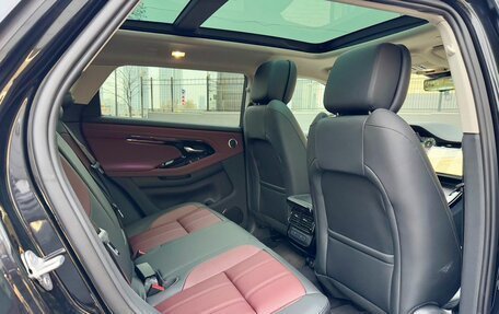 Land Rover Range Rover Evoque II, 2025 год, 6 900 000 рублей, 15 фотография