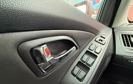 Hyundai ix35 I рестайлинг, 2012 год, 1 270 000 рублей, 16 фотография