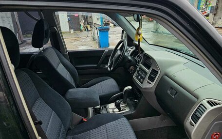 Mitsubishi Pajero III рестайлинг, 2004 год, 998 222 рублей, 13 фотография